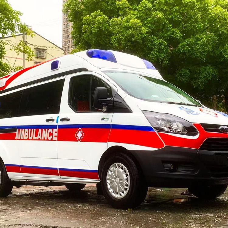 兴化跨省救护车出租护送返乡